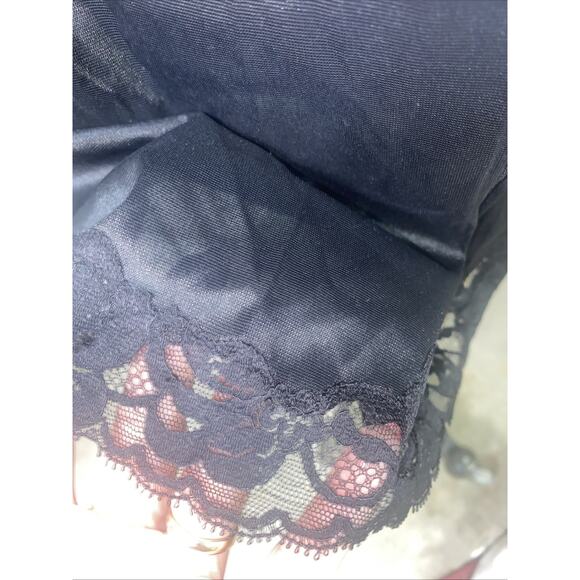 Vintage 50s 60s Vanity Fair Black Tricot Nylon Half Slip Lace Trim Hem Sz Large - Picture 4 of 8